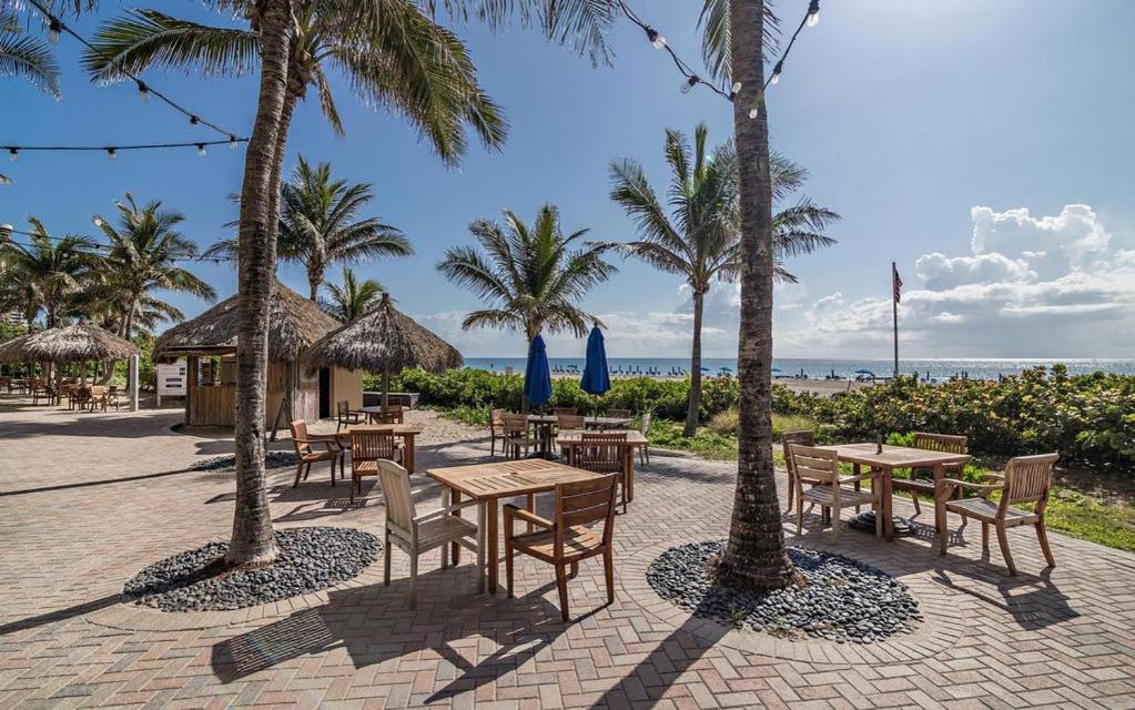 Singer Island Beach Resort And Spa, Located At The Palm Beach Resort Riviera Beach Exterior photo