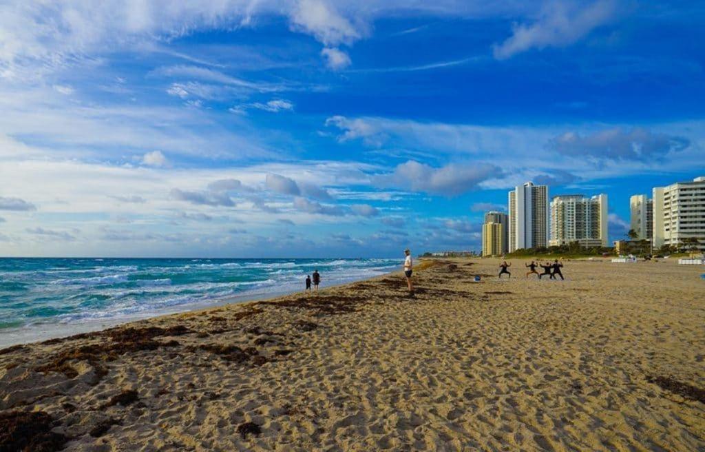 Singer Island Beach Resort And Spa, Located At The Palm Beach Resort Riviera Beach Exterior photo